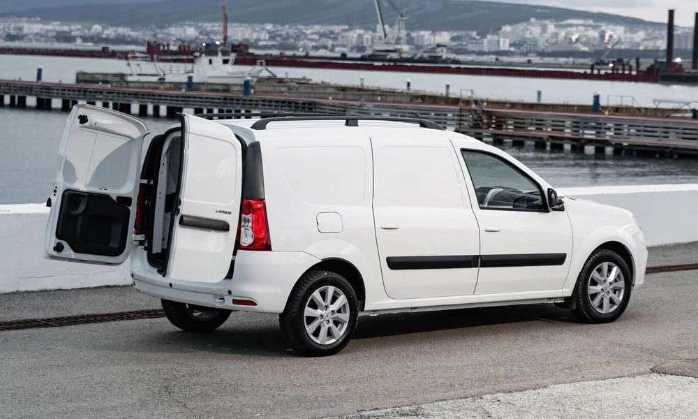 Lada Largus Фургон - фото №15