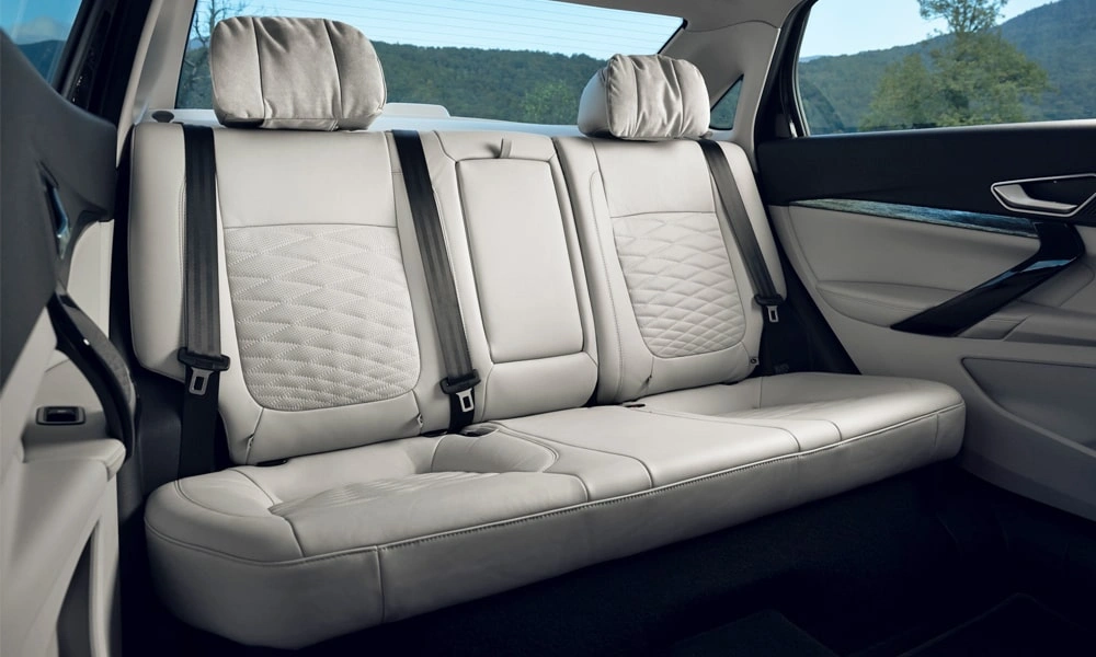 Lada Aura - фото №30